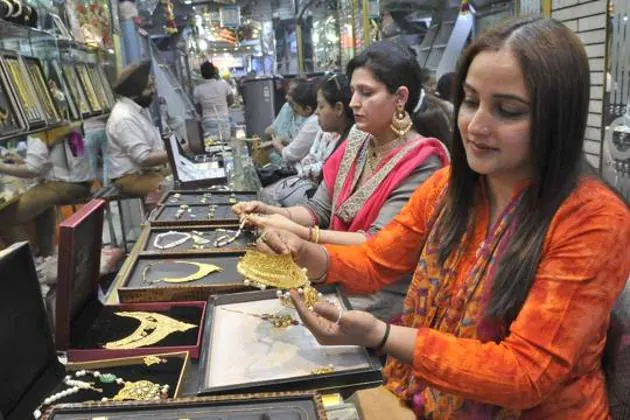 You are currently viewing 5 TIPS TO FIND THE BEST ONLINE JEWELLERY STORE